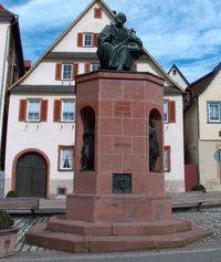 Памятник Кеплеру в Вайль-дер-Штадте